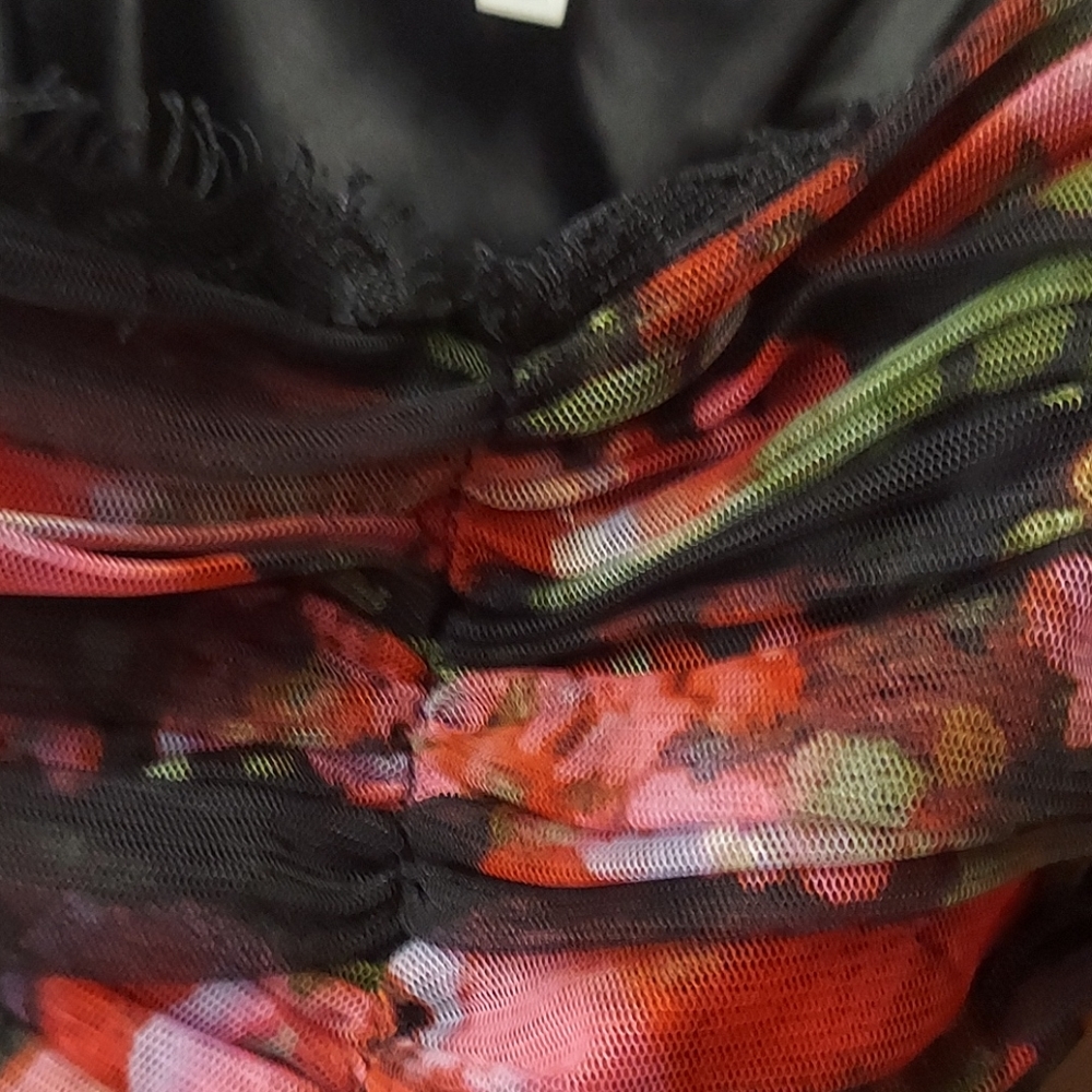 Dress - Picture 3 of 3